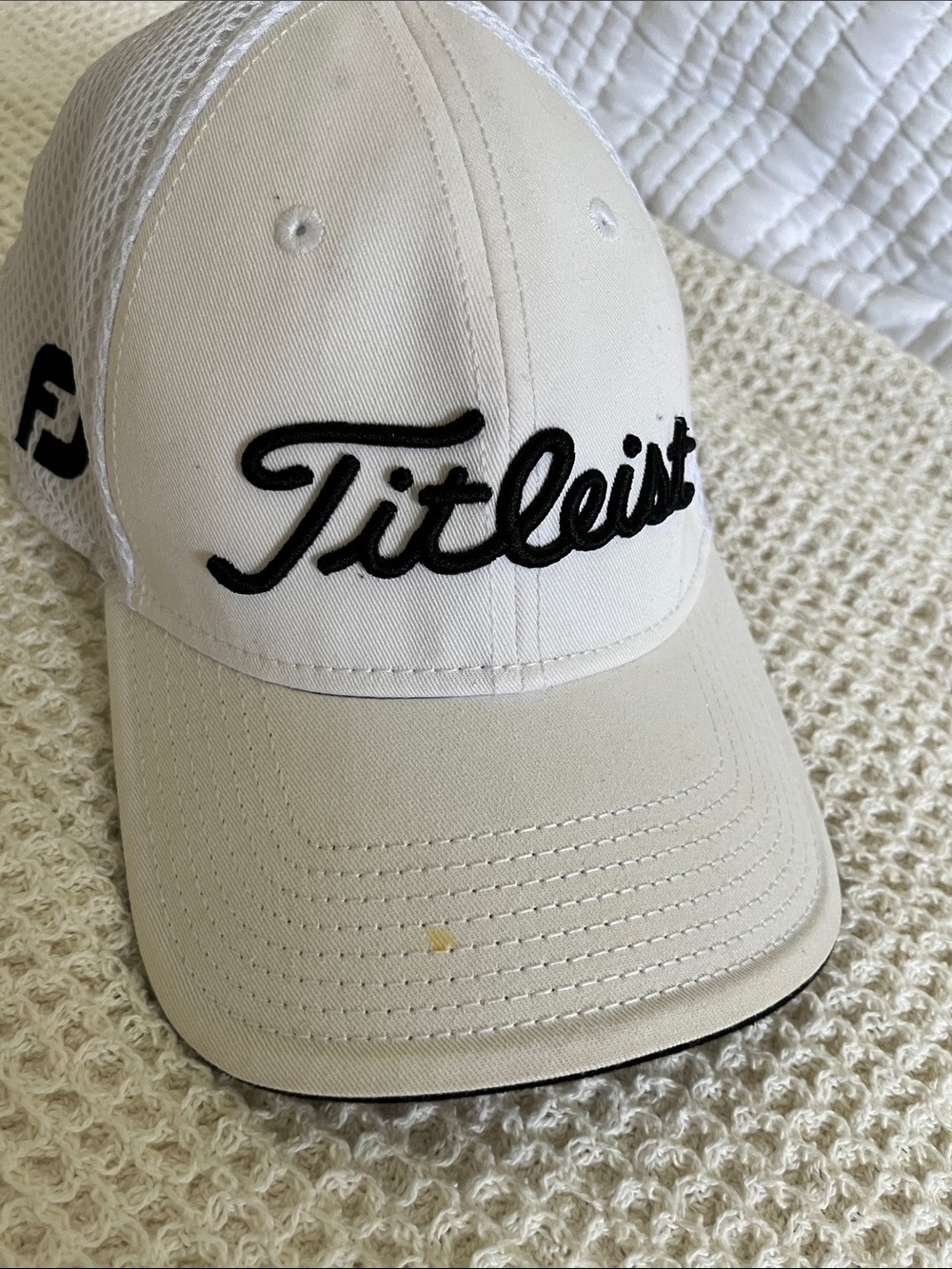 Titleist White and Black Script Mesh Golf Cap
